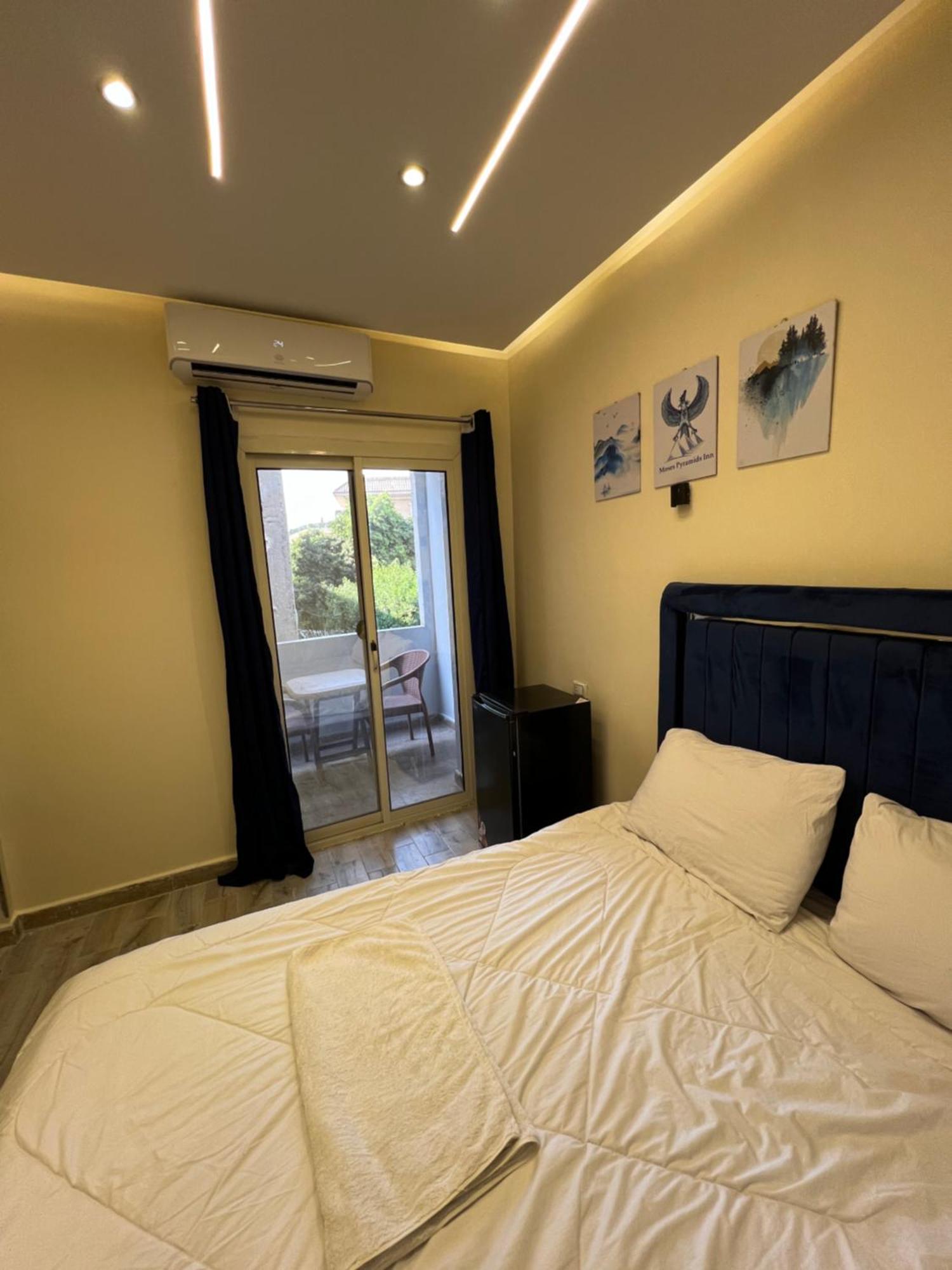 Moses Pyramids Inn Kafret el-Gabal Extérieur photo